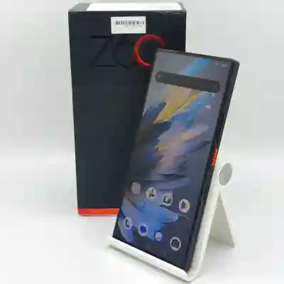 ZTE  Nubia Z60 Ultra