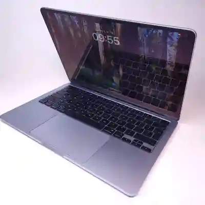 Apple Macbook Air 13 A3240