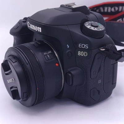 Canon 80D