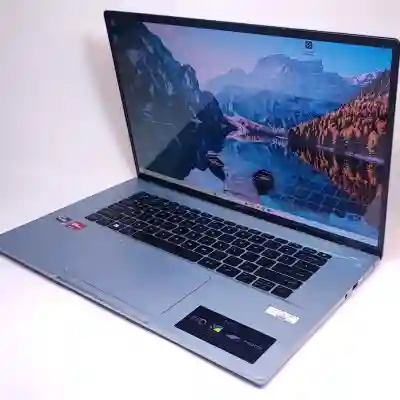 Acer Swift Edge N22C8 Ryzen 7 6800U@2.7GHz